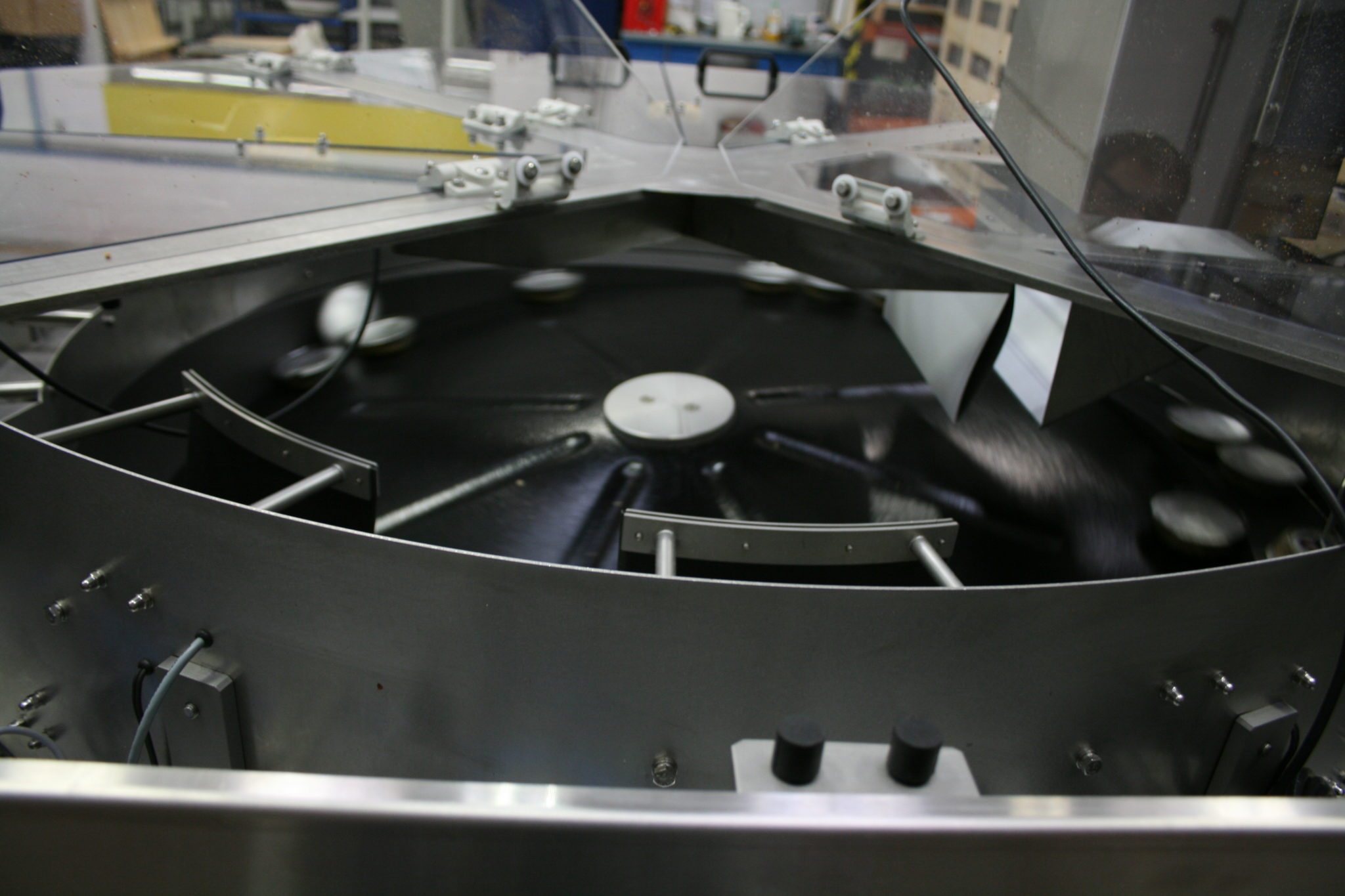 feeding and handling system Muesli Container