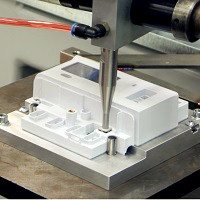 Robot System for Automatic Screw Shear & Bung Assembly