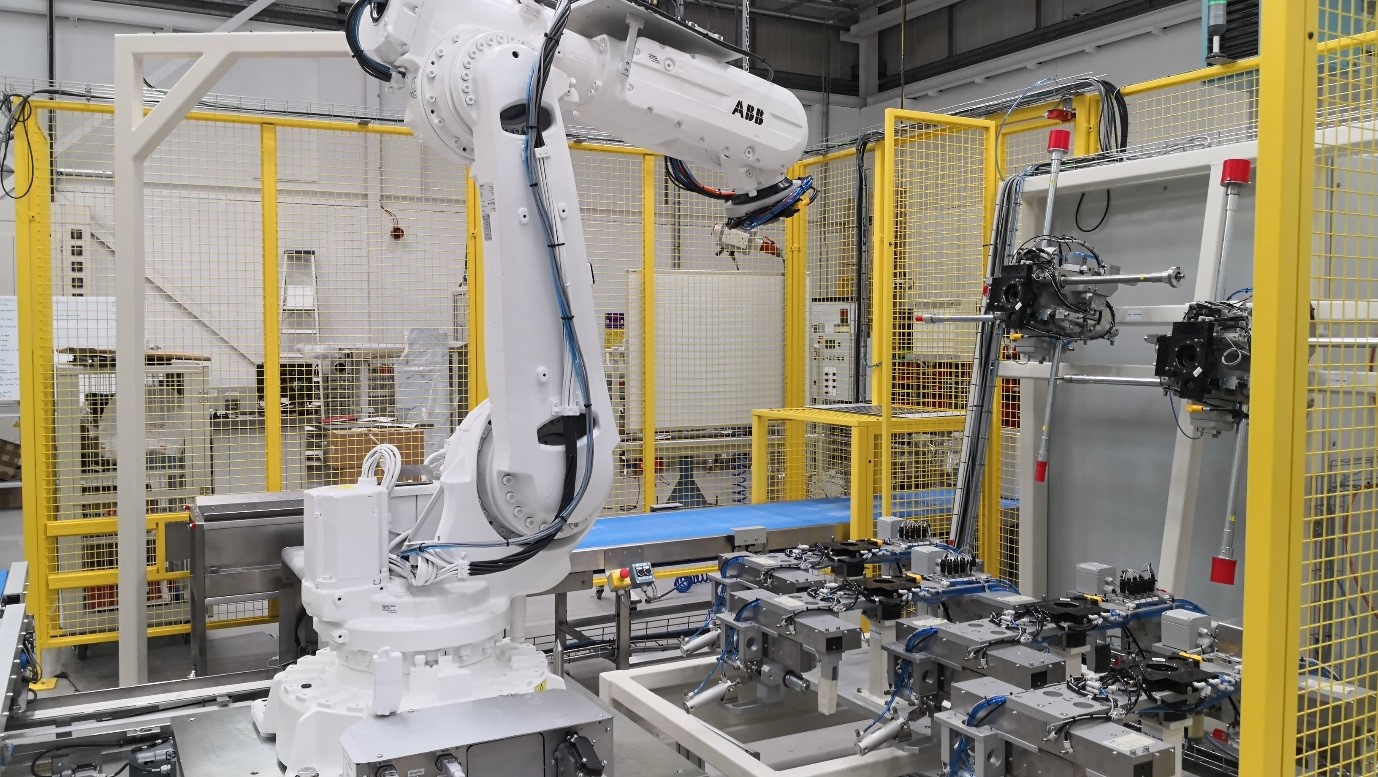 robot automated punching system