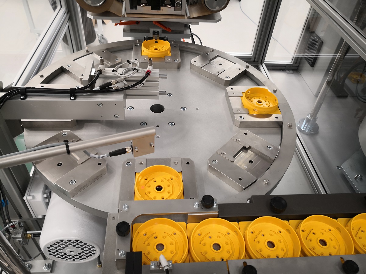 Pad Printing Machine with Rotary Table - RNA Automation