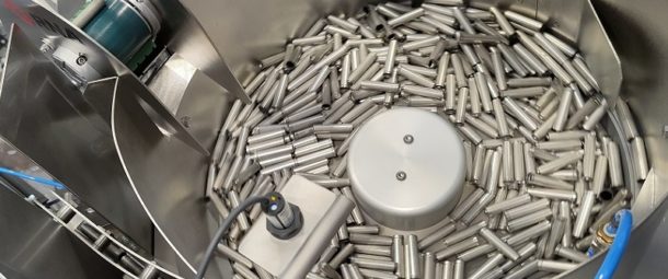 Centrifugal Feeder for Battery Cans