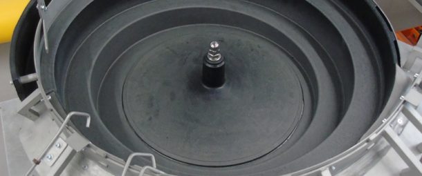 EcoType Bowl Feeder feeds rivet pins