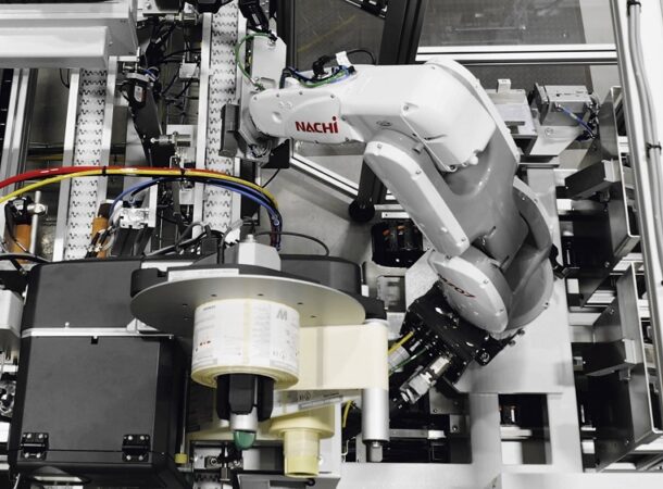 Semi-Automated vs Fully Automated: Which one is right for your manufacturing process?