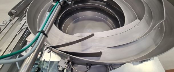 Cap remover 1