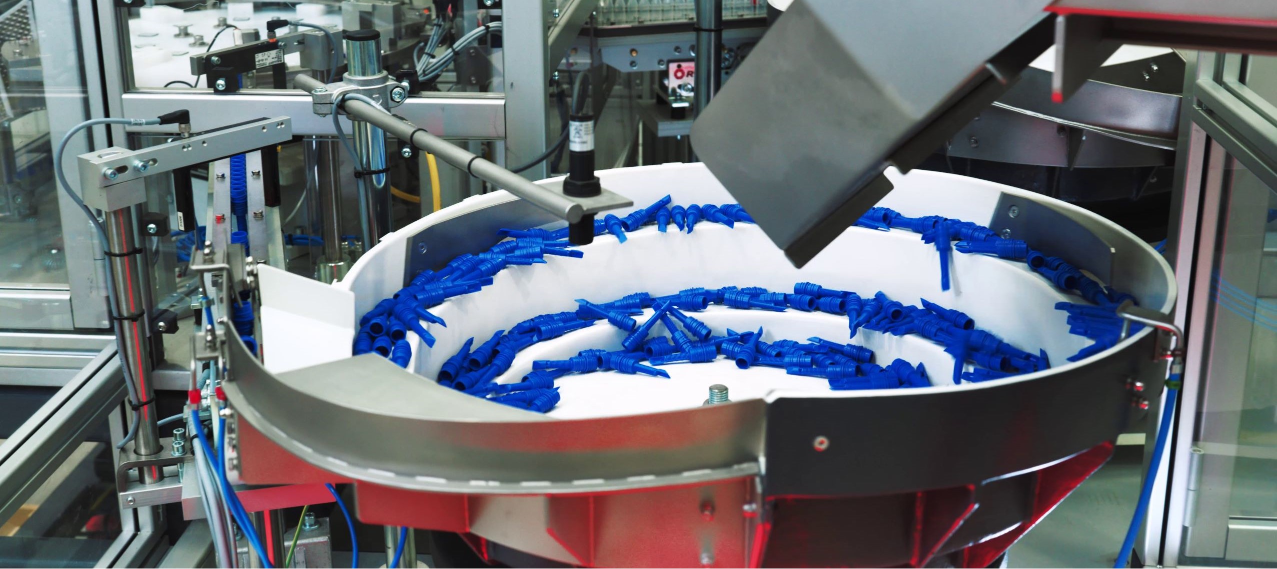 Bowl Feeder to feed and orientate Filters