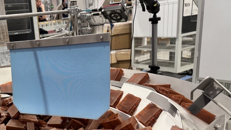 Bowl Feeder for Reagent Wedges - Vision