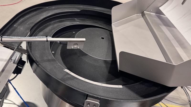 Bowl Feeder for plastic bases bowl feeder