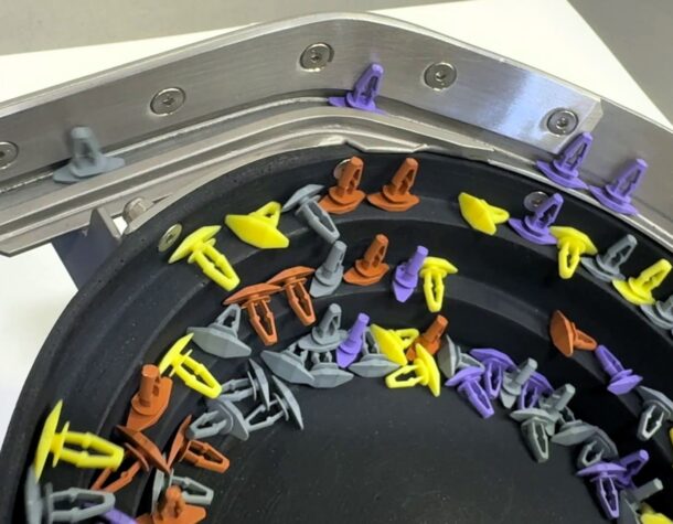 EcoType™ Bowl Feeder to Feed and Orientate Clips