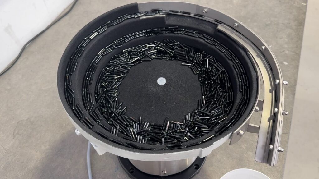 Bowl-Feeder-to-feed-and-orientate-glass-components-Bowl-top