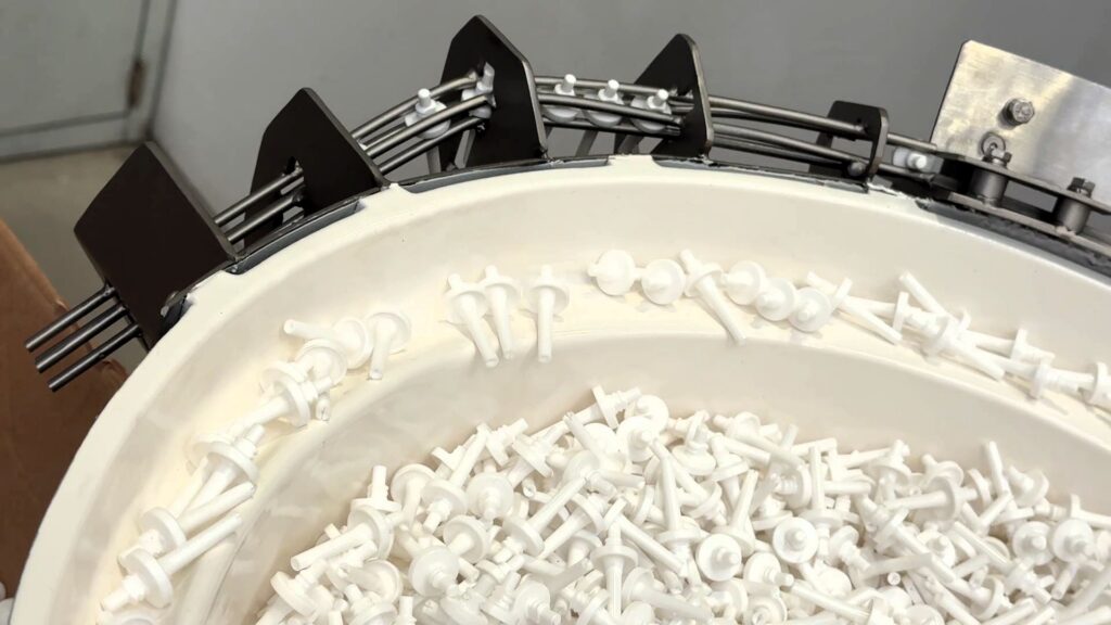 Bowl Feeder to feed and orientate handles - bowl top1